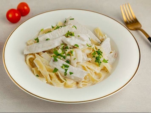 Chicken Fettuccine White Sauce